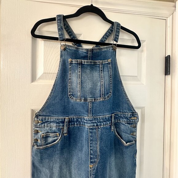 UNIVERSAL THREAD Classic Denim Overalls Jumpsuit Size 10/30 - Picture 2 of 10